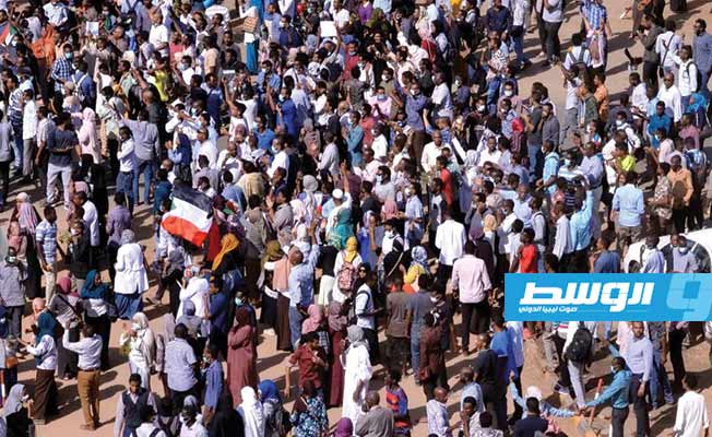 تظاهرة لمئات السودانيين بمدينة الأُبيض تنديدا بمقتل خمسة طلاب