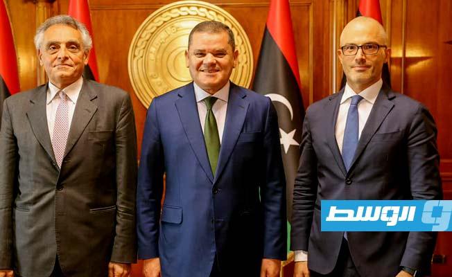 الدبيبة يبحث مع المبعوث الإيطالي مستجدات الوضع السياسي والتعاون لدعم استقرار ليبيا