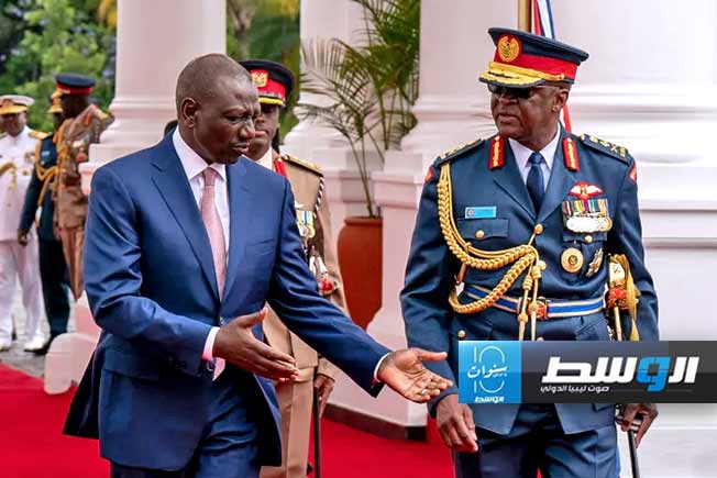 كينيا تفتح تحقيقا بمقتل وزير الدفاع و9 قيادات عسكرية