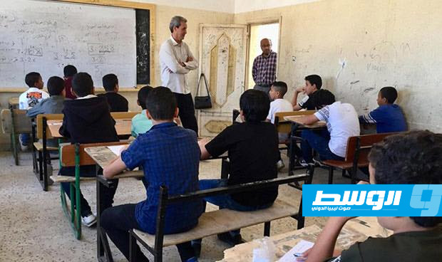أكثر من 4 آلاف طالب وطالبة يبدأون امتحانات الشهادة الإعدادية في طبرق