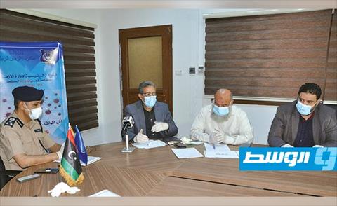 «داخلية الوفاق» تبحث مع بلديات طرابلس المركز خروقات المحال التجارية لقرار الإغلاق