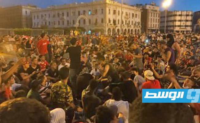 استمرار تظاهرات الاحتجاج في طرابلس ضد الفساد ومعلومات عن حملة اعتقال ضد نشطاء