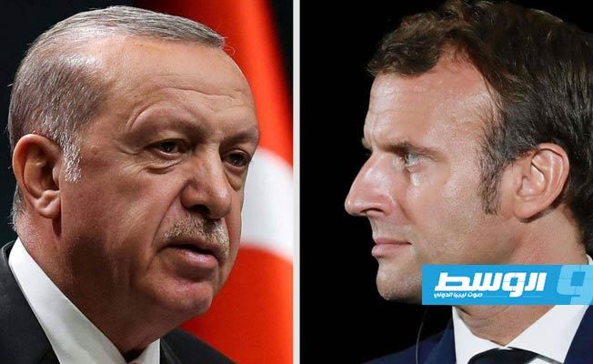 تصاعد السجال بين إردوغان وماكرون وسط غضب شعبي في دول عربية حيال فرنسا