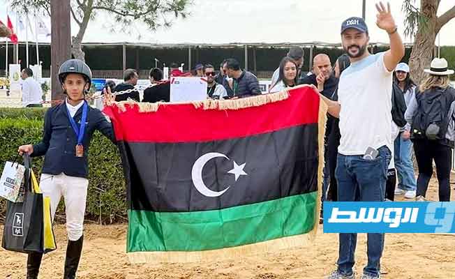 فرسان ليبيا في منصات التتويج ببطولة صفاقس التونسية (صور)