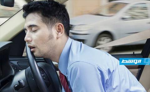 نصائح هامة لتفادي الغفوة أثناء القيادة