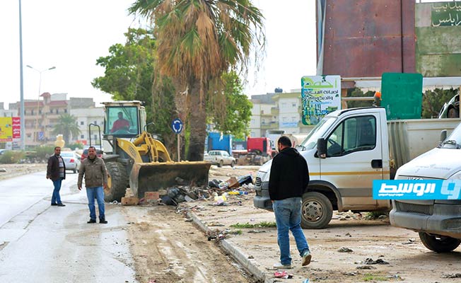 بلدية بنغازي تعلن حل أزمة تكدس القمامة في المدينة