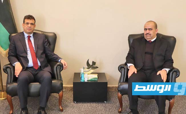 أبوجناح يؤكد تقديره لجهود الجزائر لحل الأزمة الليبية