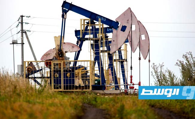 تراجع طفيف في أسعار النفط بعد ارتفاع مخزونات الخام الأميركية
