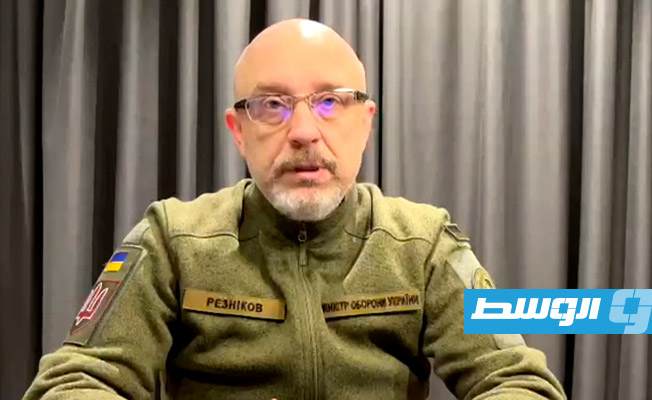 وزير الدفاع الأوكراني: قصف روسي يستهدف مدربون أجانب «يعملون» في قاعدة عسكرية قرب الحدود البولندية