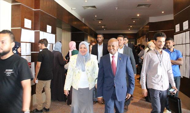 افتتاح ملتقى ليبيا للتوظيف بحضور أكثر من 45 شركة بالقطاع الخاص
