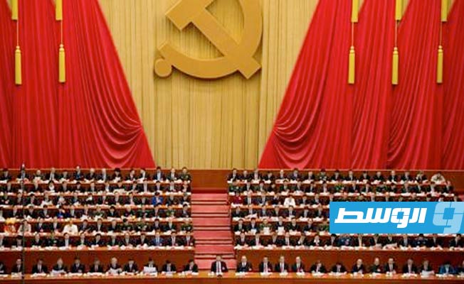 شي جينبينغ يقود حملة «تطهير» ضد الفساد قبل مؤتمر الحزب الشيوعي الصيني