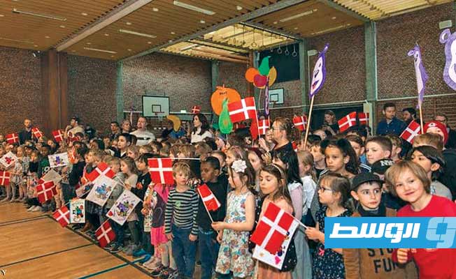 الدنمارك أول دولة أوروبية تعيد فتح المدارس بعد إغلاقها لمواجهة «كورونا»