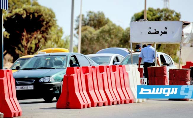 إطلاق طالبين تونسيين انتقدا الشرطة بعد تنديد قيس سعيد بتوقيفهما