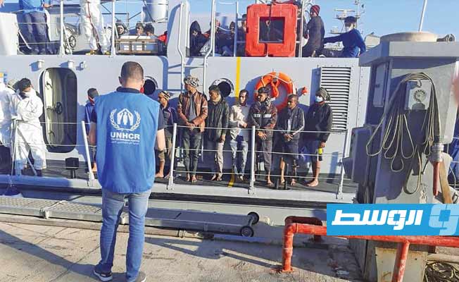 إنقاذ 288 مهاجرا أفريقيا وآسيويا قبالة السواحل الليبية