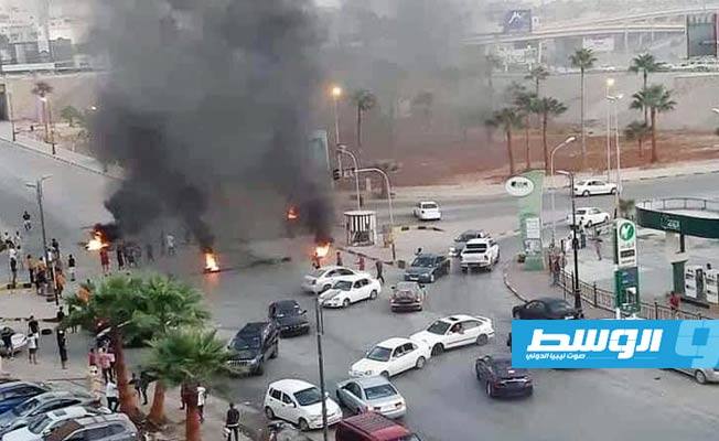 مظاهرة في بنغازي احتجاجا على «سوء الخدمات وغياب مؤسسات الدولة»