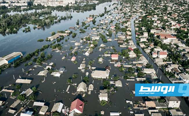 8 قتلى جراء فيضانات في مناطق أوكرانية تسيطر عليها روسيا بسبب تدمير سدّ كاخوفكا
