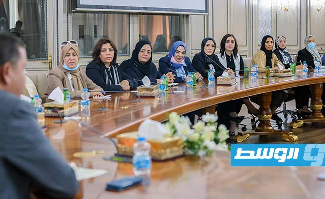 لقاء الدبيبة مع عدد من الناشطات والحقوقيات في طرابلس، الأحد 14 نوفمبر 2021. (حكومة الوحدة الوطنية)