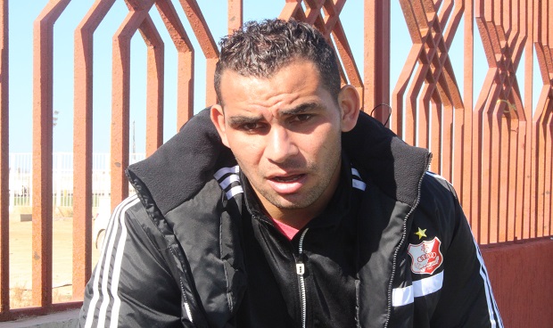 ألتراس أهلاوي يهاجم أحمد عيد لاعب أهلي بنغازي