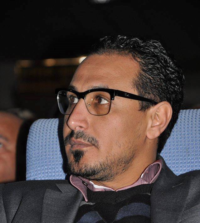 الشاعر "خالد قشيرة " بالمسرح الوطني مصراتة