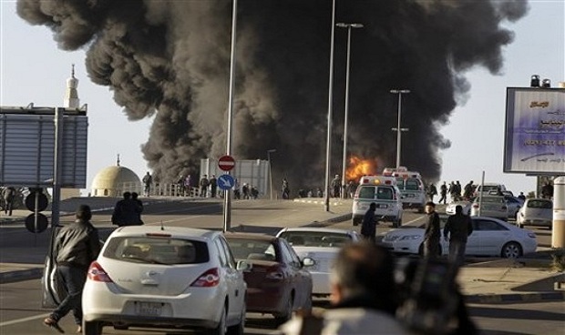 طرابلس تحت وقع القصف وتفاقم الأزمات