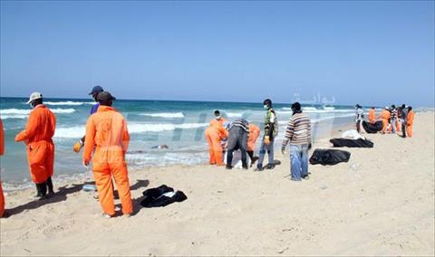 انتشال جثث 170 مهاجرًا غير شرعي شرق طرابلس