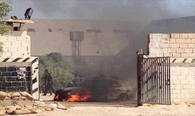 تواصل الاشتباكات بين قوات حفتر و«شورى ثوار بنغازي»