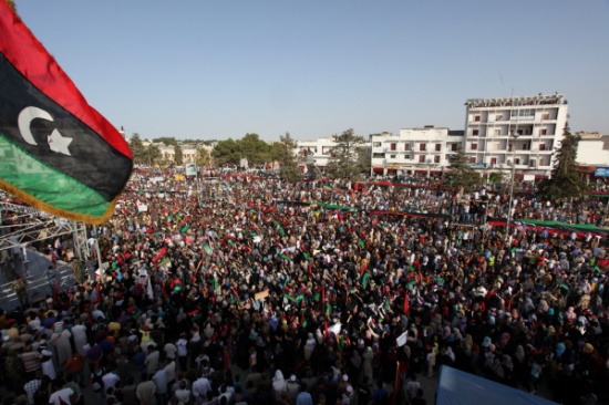 الحكومة الموقتة تستنكر قمع المظاهرات في طرابلس