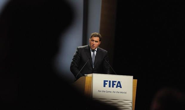 من داخل «فيفا»: ممكن سحب كأس العالم من قطر وروسيا