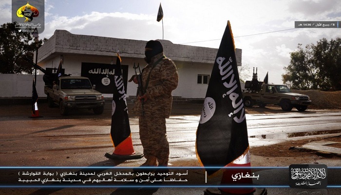 بالصور: الجيش يسيطر على بوابة القوارشة ومعهد الصم والبكم غرب بنغازي
