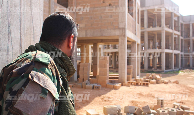 الشهيبي يؤكد السيطرة على مربع سكني كامل في عمارات الـ 12 غرب بنغازي