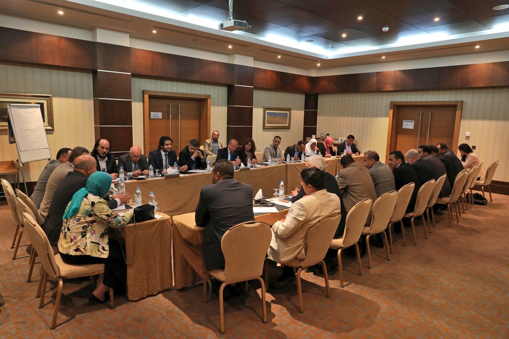 كوبلر يجتمع مع السويحلي وأعضاء من مجلس النواب في طرابلس