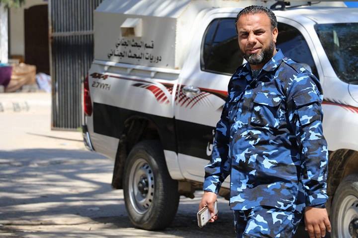«جنائي بنغازي»: توقيف تشكيل عصابي تورط في سرقة 65 سيارة 
