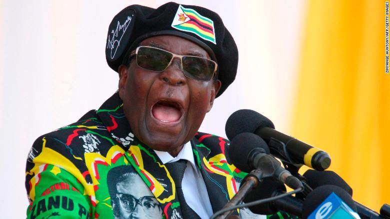  موغابي يتجاهل دعوات التنحي عن الحكم في خطاب متلفز