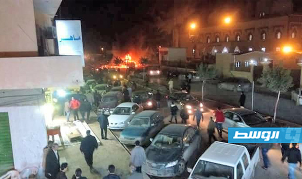 مصادر طبية: ارتفاع حصيلة ضحايا تفجيريّ بنغازي إلى 11 قتيلاً و32 مصابًا