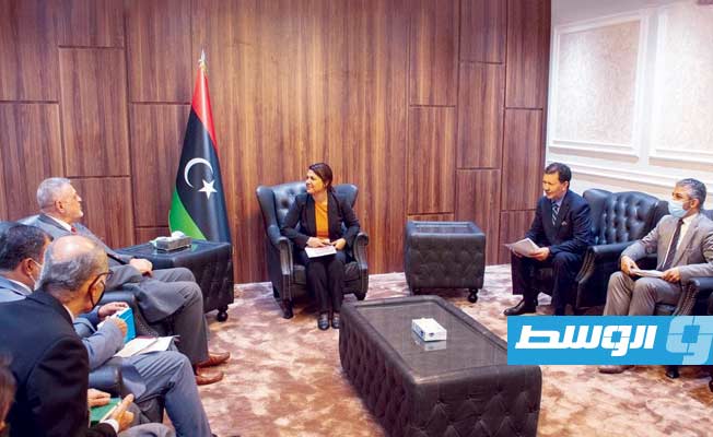 المنقوش وكوبيش يأملان أن تتوج لجنة «5+5» أعمالها بإعادة توحيد الجيش الليبي