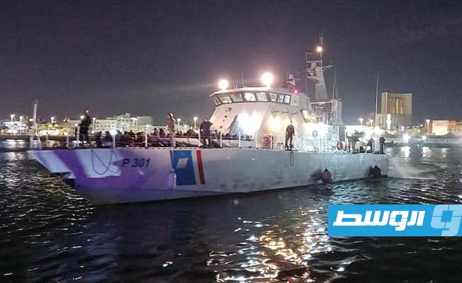 إنقاذ 72 مهاجرا من وسط البحر وإعادتهم إلى طرابلس