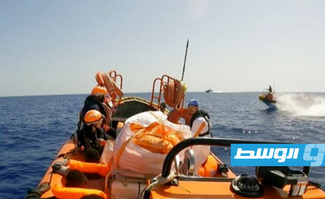 «يور أكتيف»: خفر السواحل الليبي يطلق أعيرة نارية خلال عملية إنقاذ مهاجرين