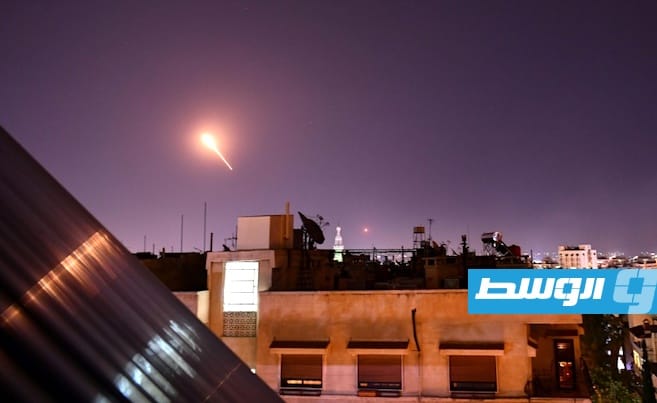 الدفاعات الجوية السورية تتصدى لهجوم إسرائيلي في حلب (فيديو)
