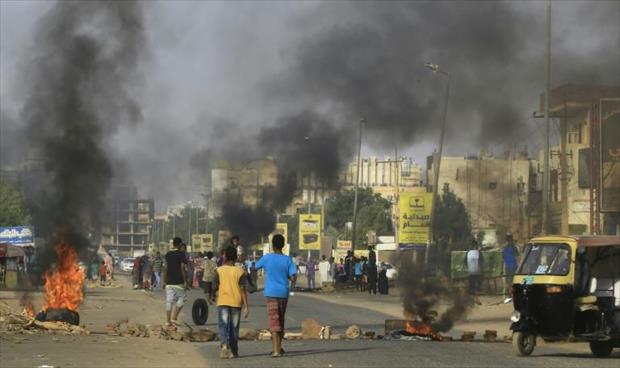الشرطة السودانية تفرق مسيرات تطالب بتحقيق مستقل في فض اعتصام الخرطوم