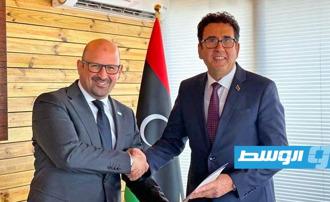 ممثل منظمة الصحة العالمية في ليبيا يقدم أوراق اعتماده إلى وزارة الخارجية