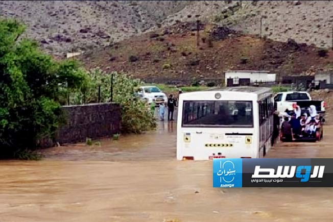 حماد يعزي سلطان عمان في ضحايا فيضانات المضيبي
