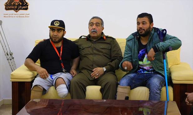الناظوري يبحث مشاكل جرحى الجيش في بنغازي