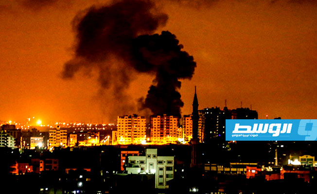 القوات الإسرائيلية تقصف مواقع بقطاع غزة