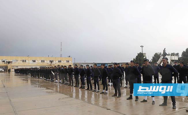 «داخلية الموقتة» تحتفل بتخريج 665 شرطيا جديدا في بلدية الأبرق