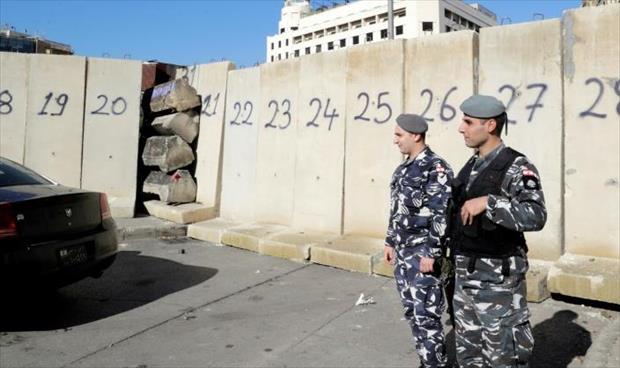 الأمن اللبناني يغلق طرقا فرعية تؤدي إلى ساحات التظاهر في بيروت