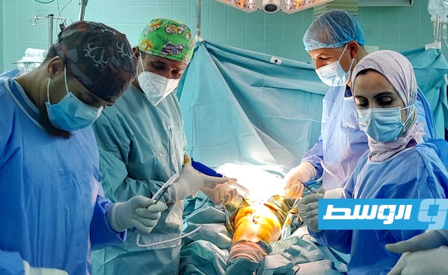 إجراء 11 عملية زراعة لمفصل الركبة بالمستشفى الجامعي طرابلس, 11 مارس 2022. (المستشفى الجامعي طرابلس)
