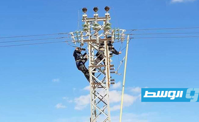 «الكهرباء»: صيانة خط مصراتة - الخمس في وقت قياسي