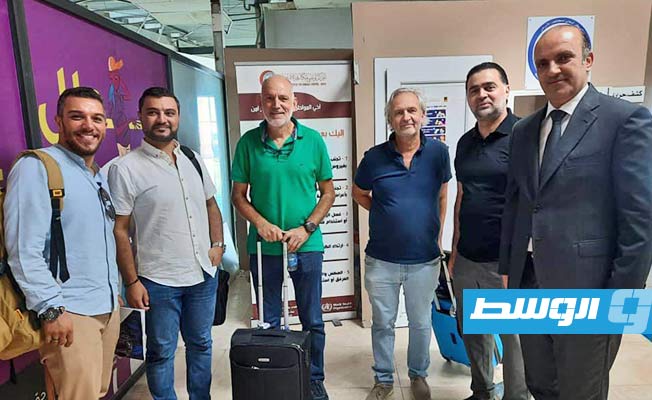 بالصور.. وصول أطباء إسبان مختصين بجراحة وتجميل الحروق إلى العاصمة طرابلس