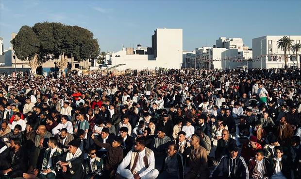 صلاة العيد في درنة بحضور المنفي وحماد، 10 أبريل 2024. (المركز الإعلامي للمجلس الرئاسي)