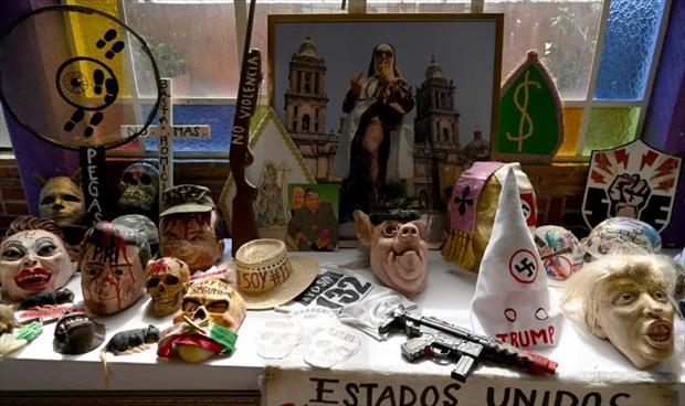 ناشطة مكسيكية احترفت صنع الأكسسوارات المخصصة للتظاهرات